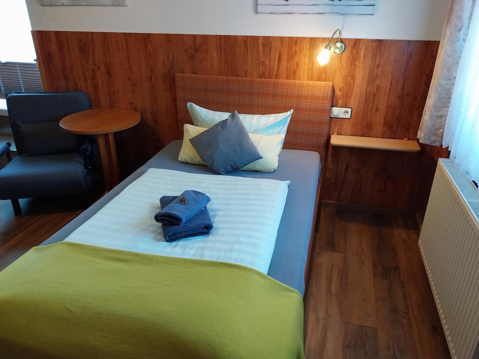 Landhotel Waldschloesschen Mit Gaststube Sohland a. d. Spree Kültér fotó